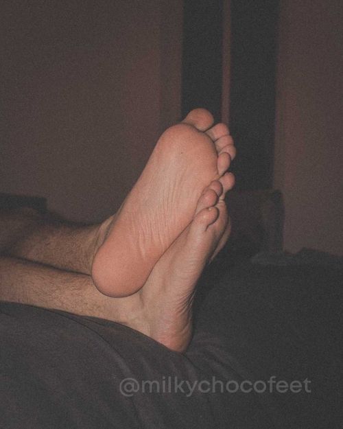 milkychocofeet