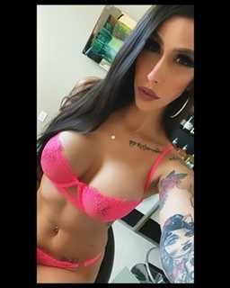 lipstickntattoos