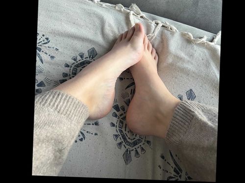 tweenahfeet